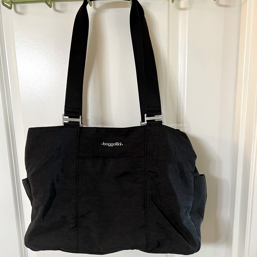 Baggallini East West Tote